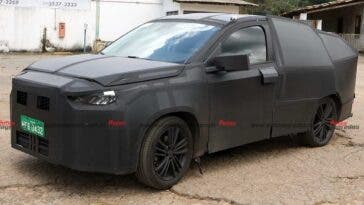 Fiat Fastback 2023 nuovo prototipo foto spia