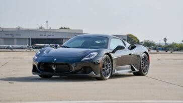Maserati MC20 2022 asta