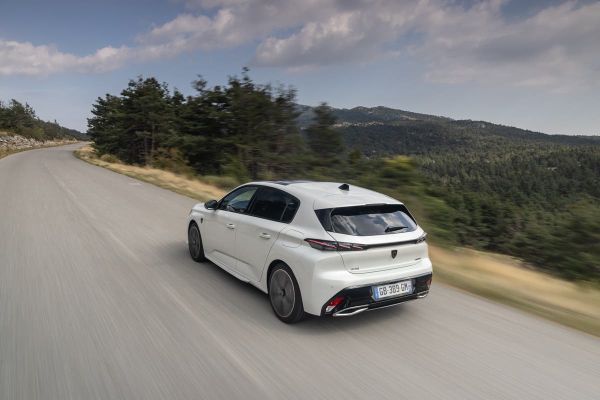 Nuova Peugeot 308 premio WWCOTY 2022