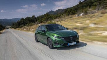Peugeot premi Auto dell'Anno