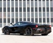 Ferrari LaFerrari nera