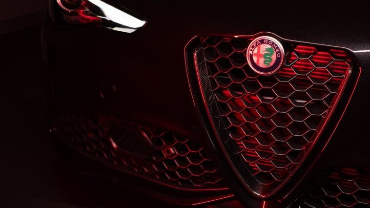 Alfa Romeo Giulia e Stelvio Estrema