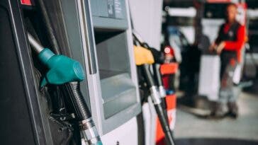 La benzina in self sfiora € 2