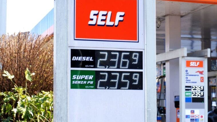 Prezzo carburante