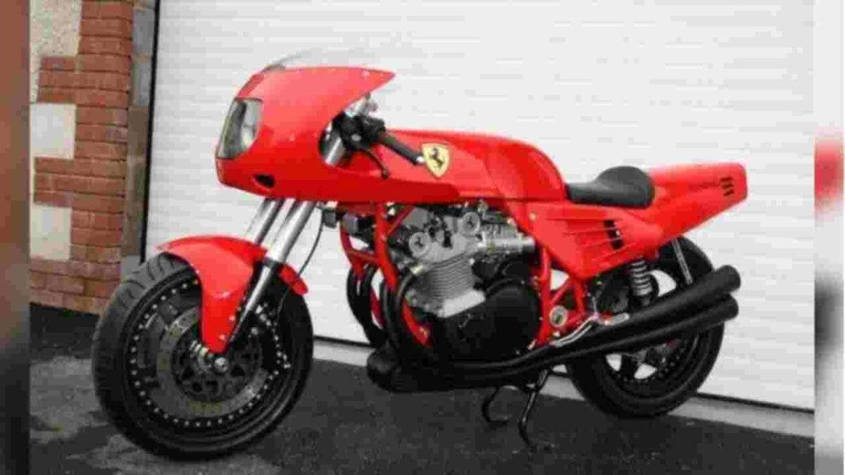 Ferrari moto