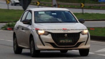 Peugeot 208 2023 prototipo