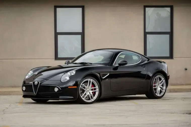 Alfa Romeo 8C Competizione 2008 asta