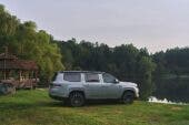 Jeep Grand Wagoneer premio interni