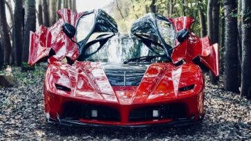 laferrari replica da audi r8 spyder v10 1