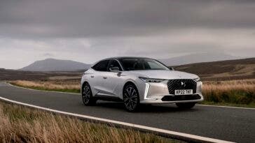 DS 4 E-Tense