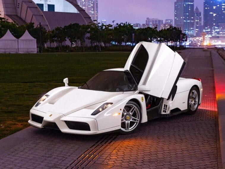 Ferrari Enzo Bianco Avus asta