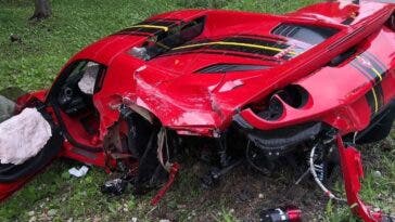 Ferrari F8 Spider incidente