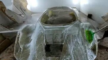 Ferrari LaFerrari replica