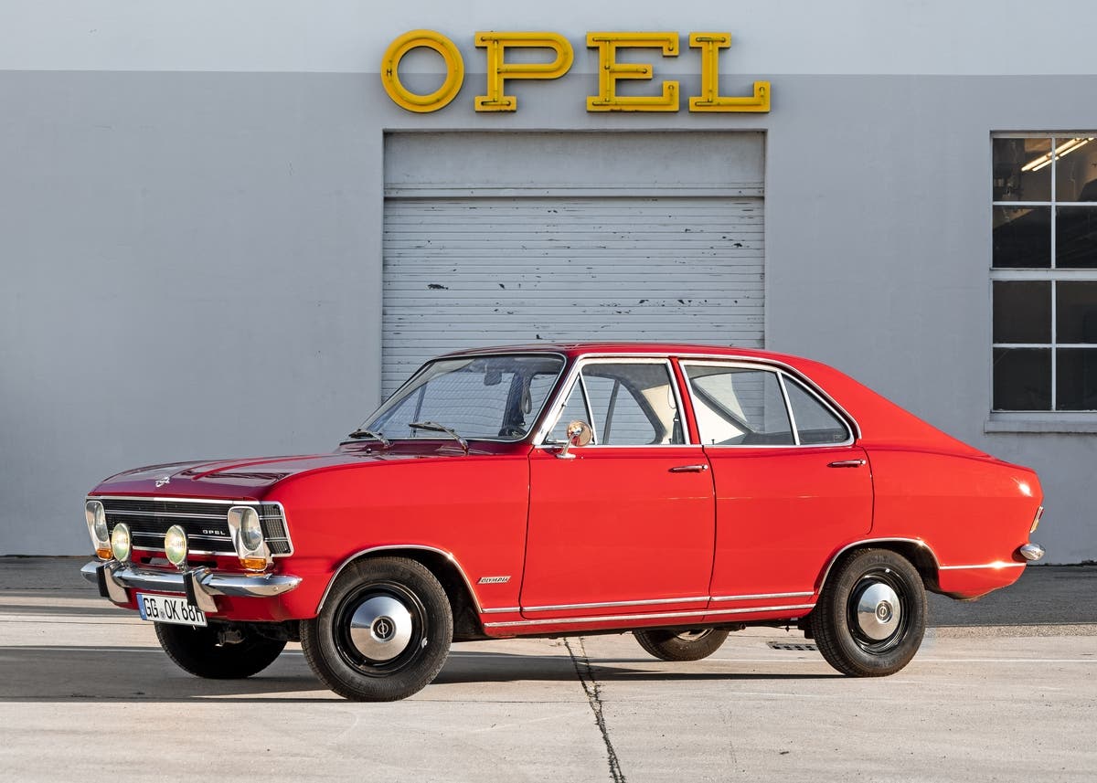 Opel Olympia Rally '72 Revival 2022