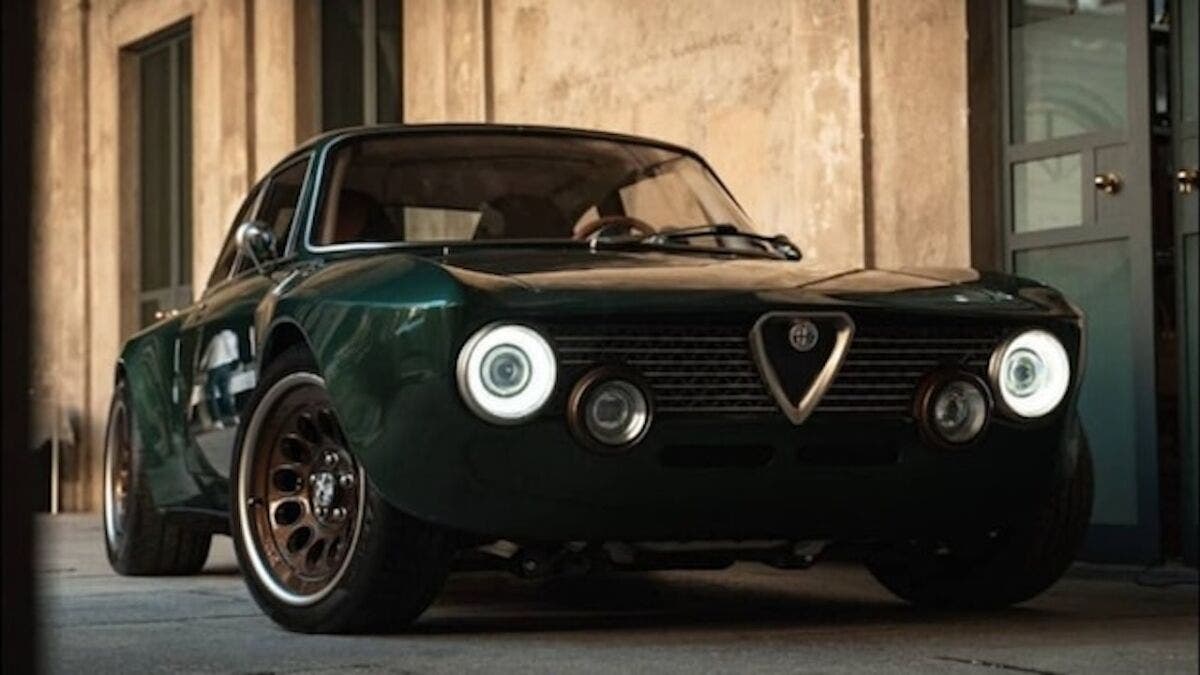 Alfa Romeo Giulia GT Totem