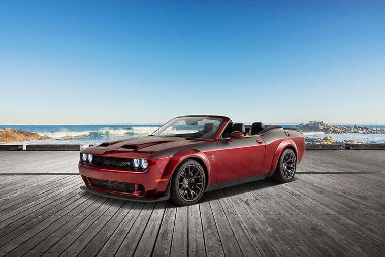 Dodge Challenger decappottabile