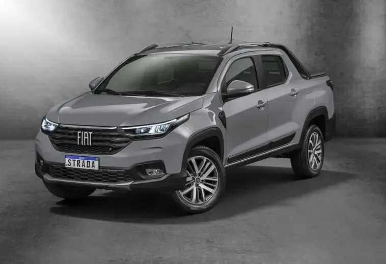 Fiat Strada Volcano 2023 Expointer 2022
