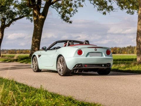 8C Spider