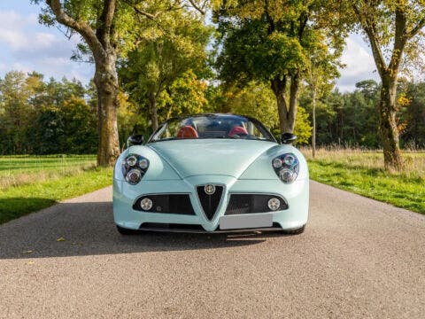 8C Spider
