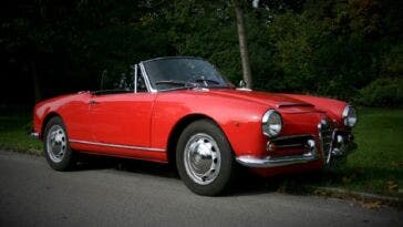 Alfa Romeo Giulia Spider