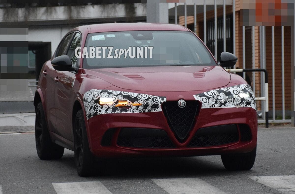 Alfa Romeo Stelvio Quadrifoglio restyling 1