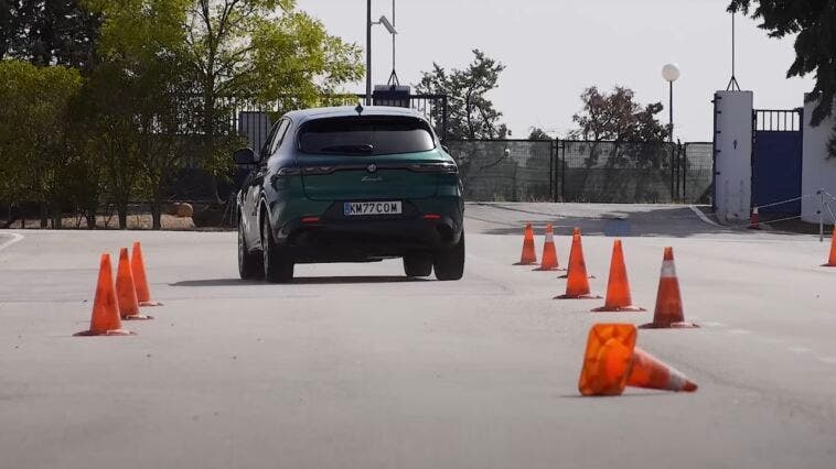 Alfa Romeo Tonale test dell'alce