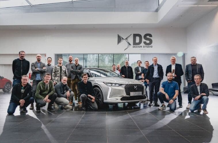 DS 4