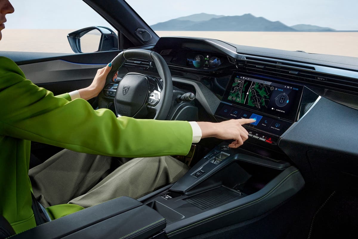 Peugeot i-Cockpit 10 anni