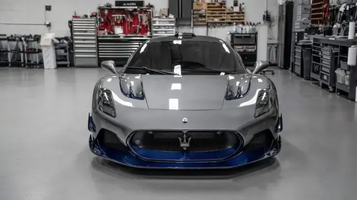 Maserati MC20 Aria