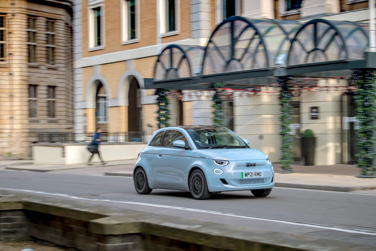 Nuova Fiat 500 Elettrica premio Waht Car