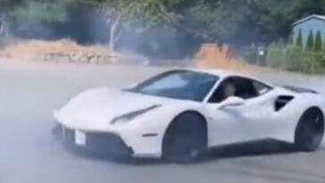 Ferrari 488 GTB show