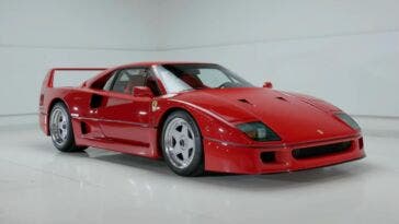Ferrari F40 detailing