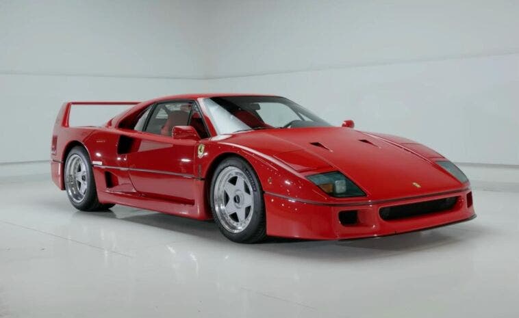 Ferrari F40 detailing