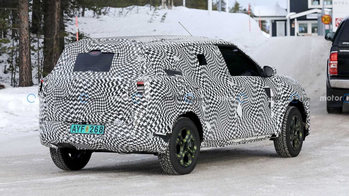 Citroën C3 Aircross 2025 prototipo neve foto spia