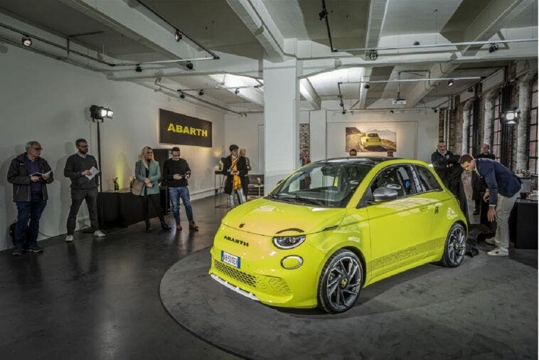 Nuova Abarth 500e