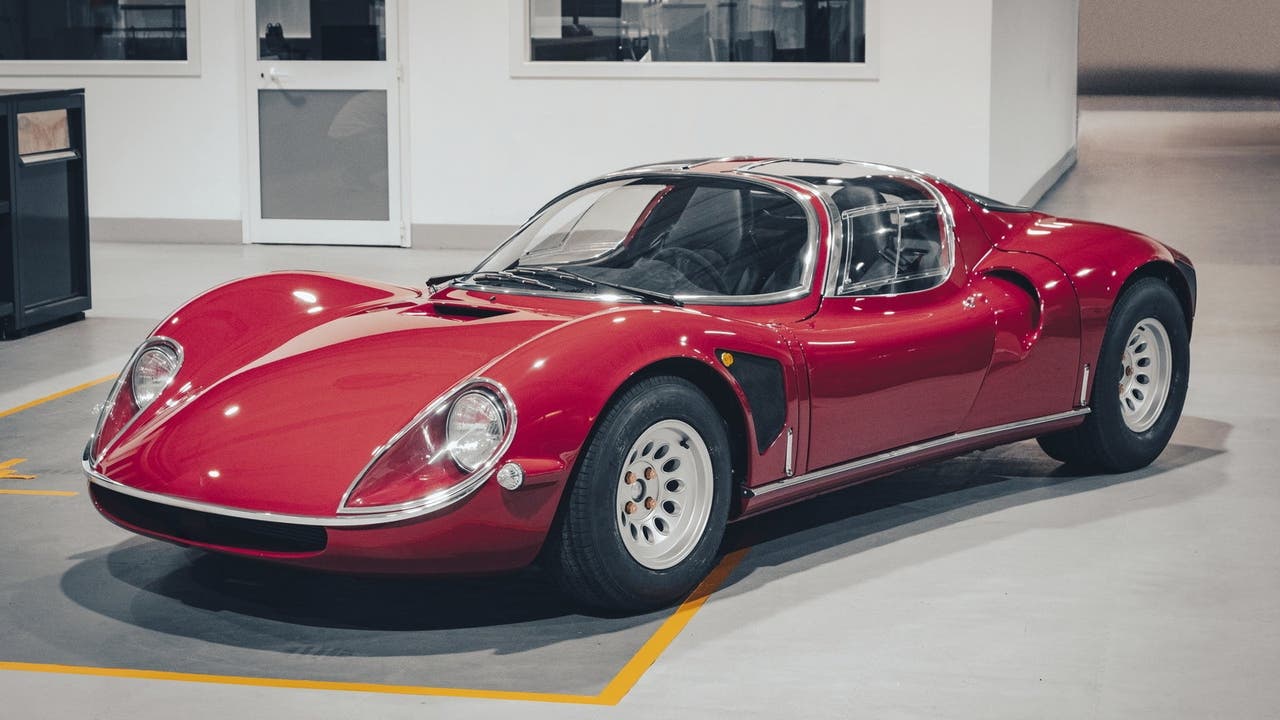 Alfa Romeo 33 Stradale