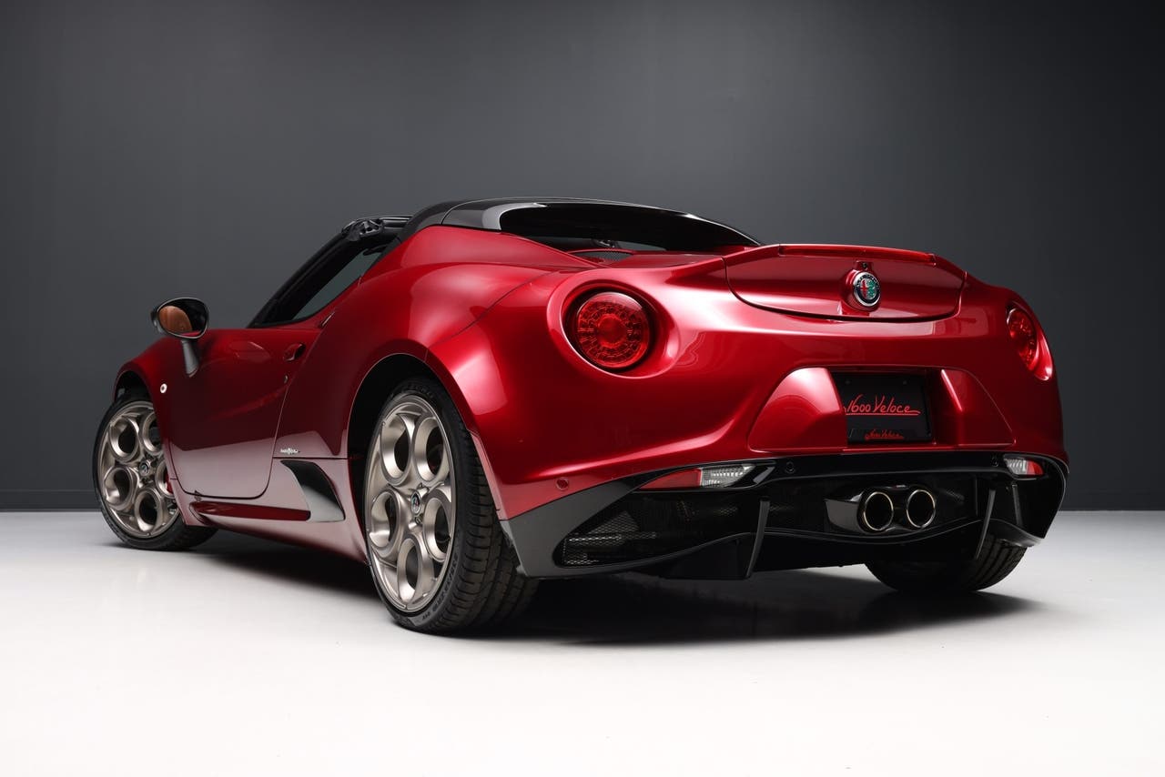 Alfa Romeo 4C Spider 33 Stradale Tributo 2020 asta