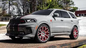 Dodge Durango SRT Hellcat Roadshow International