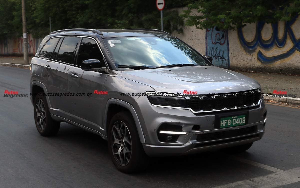 Jeep Commander 2025 prototipo foto spia