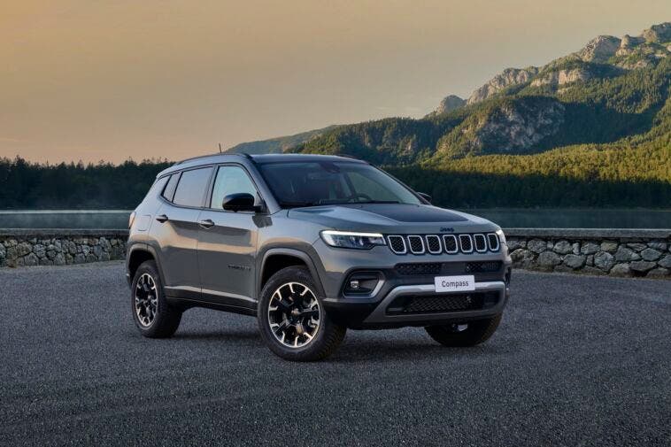 Jeep Renegade e Compass Upland Cross