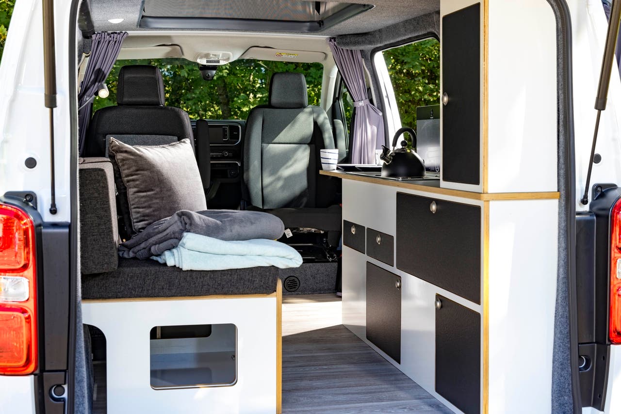 Opel Vivaro Alpincamper