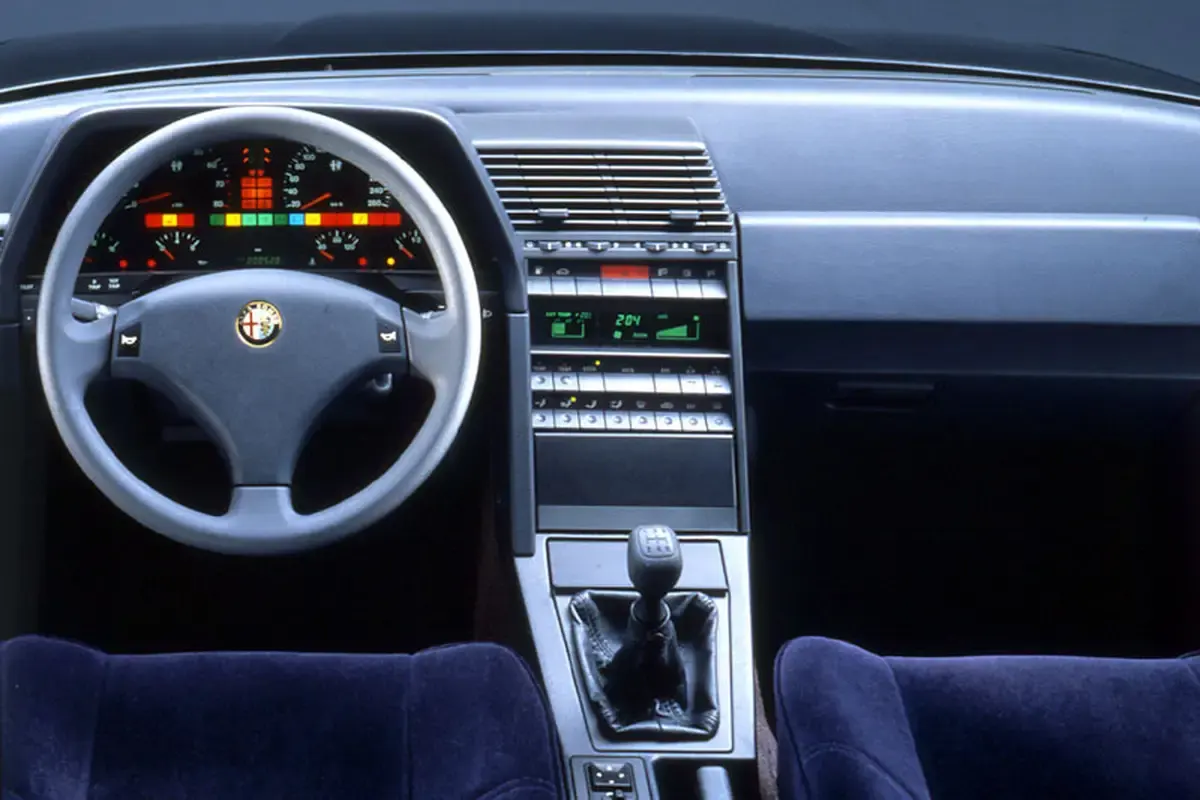 Alfa Romeo 164