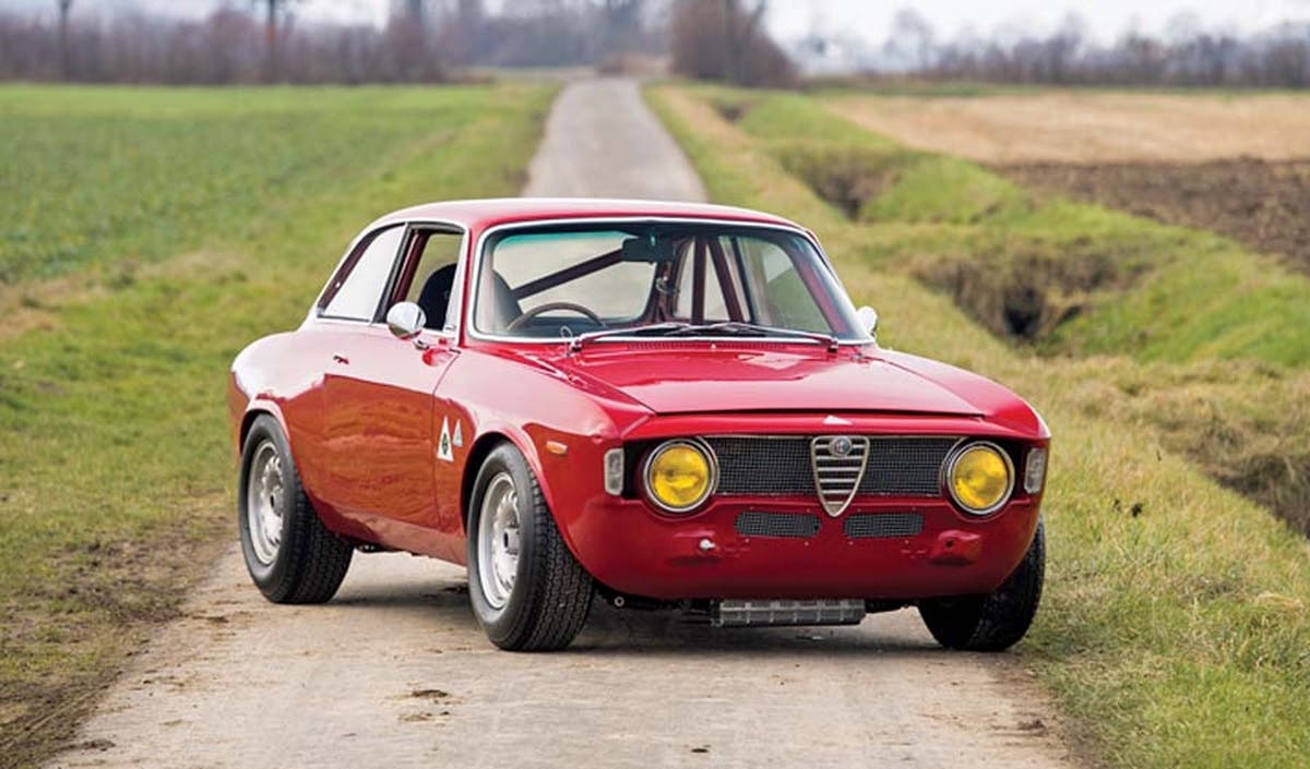 Alfa Romeo Giulia GTA