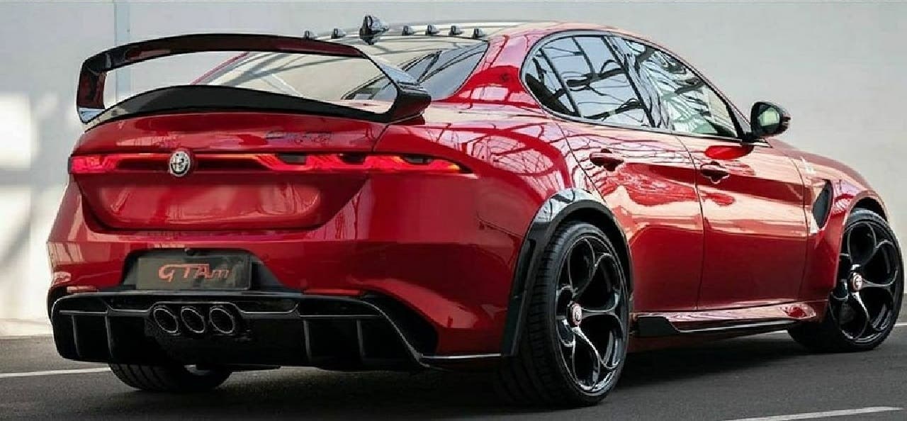 Alfa Romeo Giulia GTAm 2024