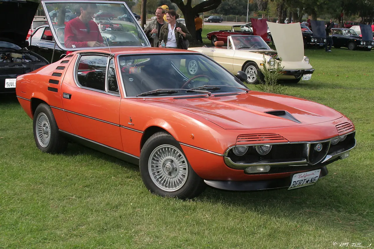 Alfa Romeo Montreal