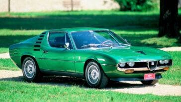 Alfa Romeo Montreal