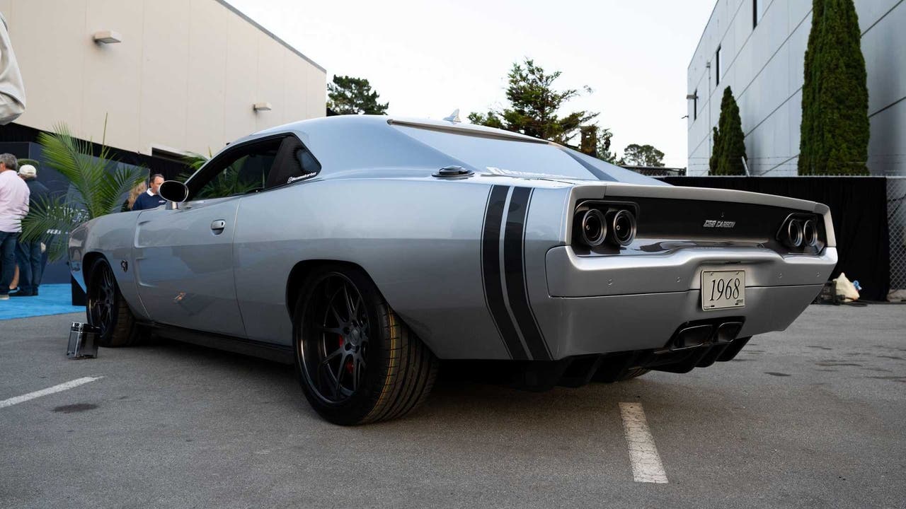 Dodge Challenger SRT Hellcat QuickSilver