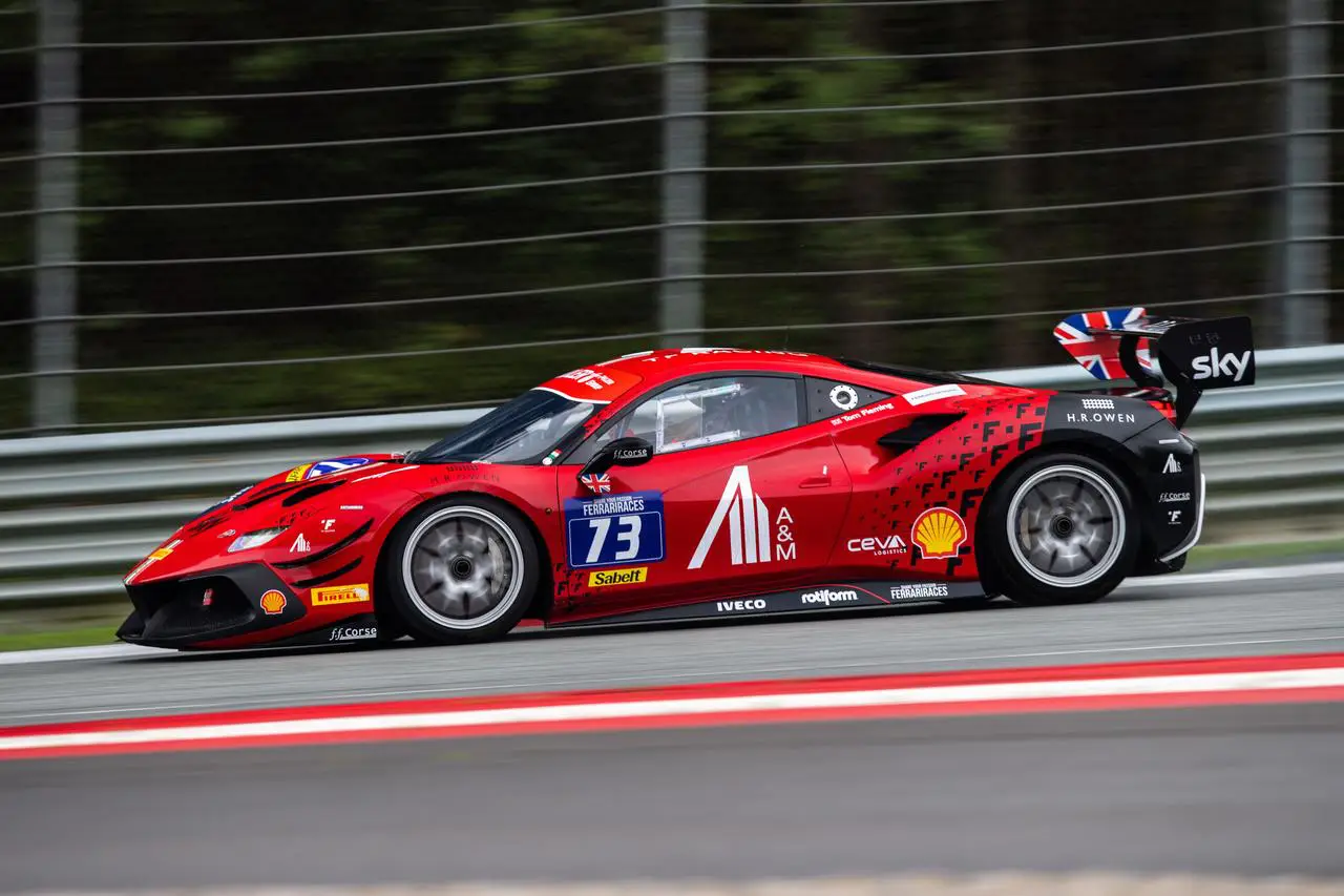 Ferrari 488 Challenge Evo