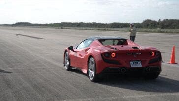 Ferrari F8 Spider test velocità