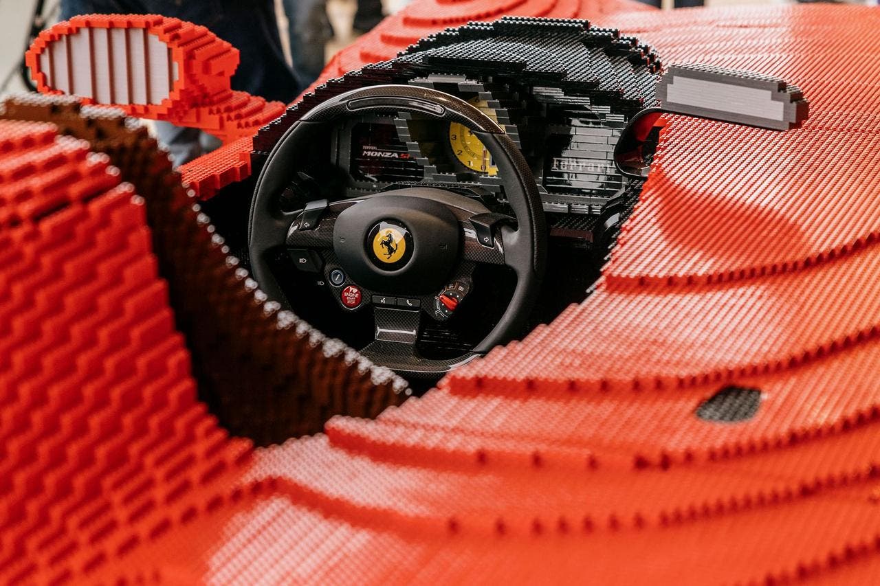 Ferrari Monza SP1 LEGO